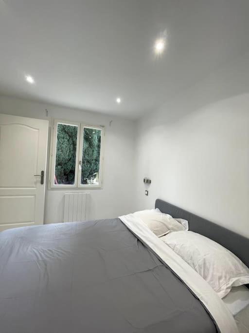 Appartement Cosy Et Moderne Proche De Disneyland Bussy-Saint-Georges Exterior foto